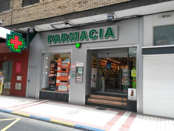Archivo. Farmacia de la capital grancanaria (Foto TA)